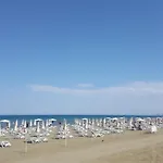 Apartman Ithaki Phinikoudes No. 107
