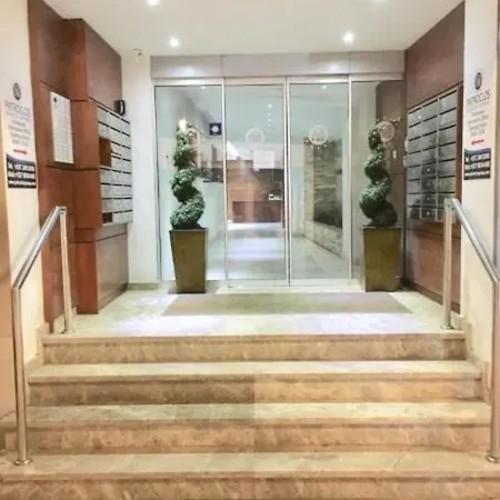 Ithaki Phinikoudes No. 107 Lägenhet Larnaca