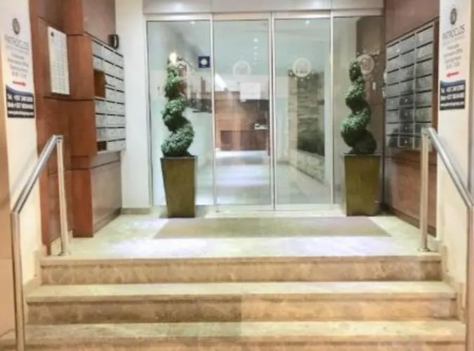 Ithaki Phinikoudes No. 107 Appartamento Larnaca