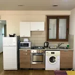 Ithaki Phinikoudes No. 107 Apartamento *
